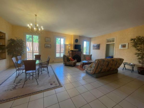 4DES2 T3 pour 4 personnes dans immeuble ancien proche plage Collioure